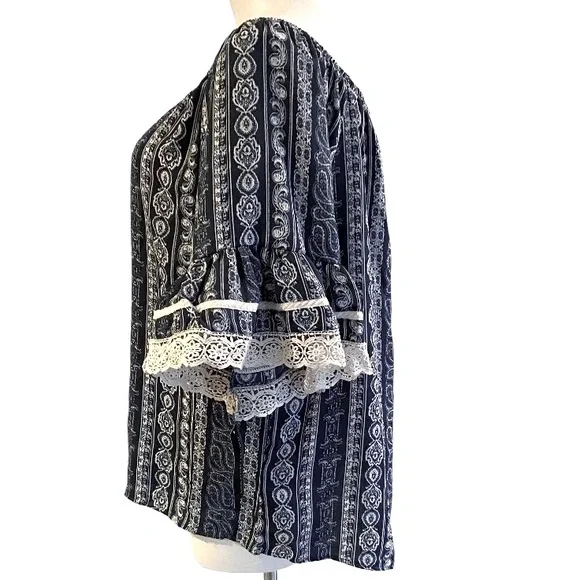 NWT Signature Studio Plus boho top with ties Sz.2X - Picture 3 of 8